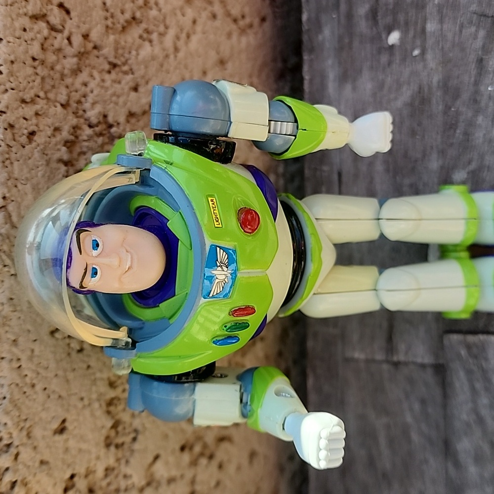 Toy Story Woody and Buzz Lightyear Action Figures - Picture 3 of 4